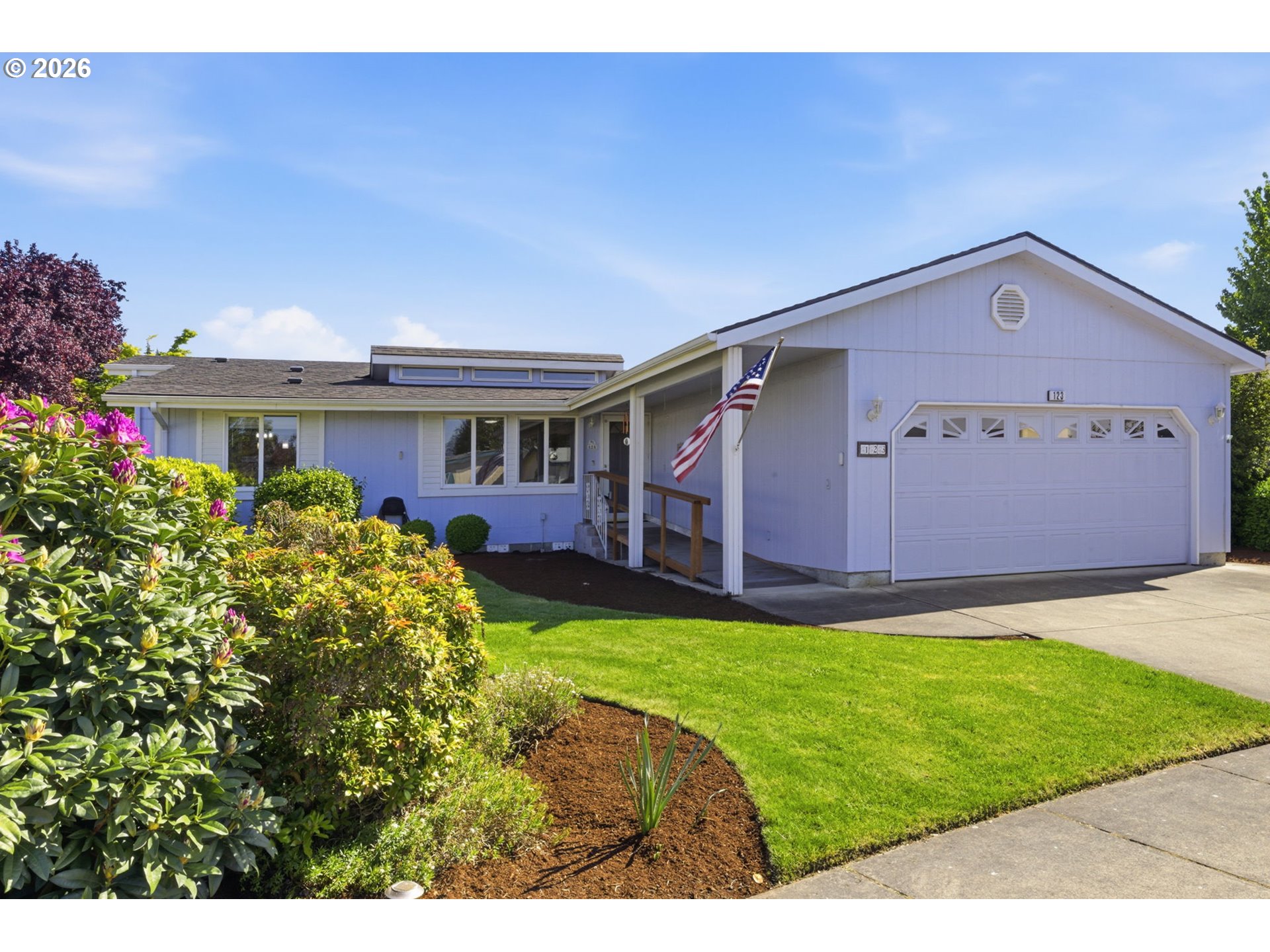 4055 ROYAL AVE 123