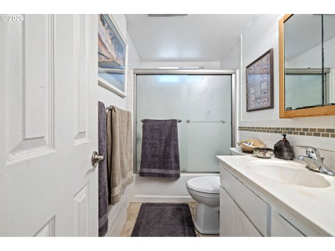 Tiny photo for 33025 Camas Swale Rd, Creswell, OR 97426 (MLS # 371827059)