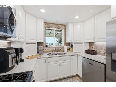 Tiny photo for 33025 Camas Swale Rd, Creswell, OR 97426 (MLS # 371827059)