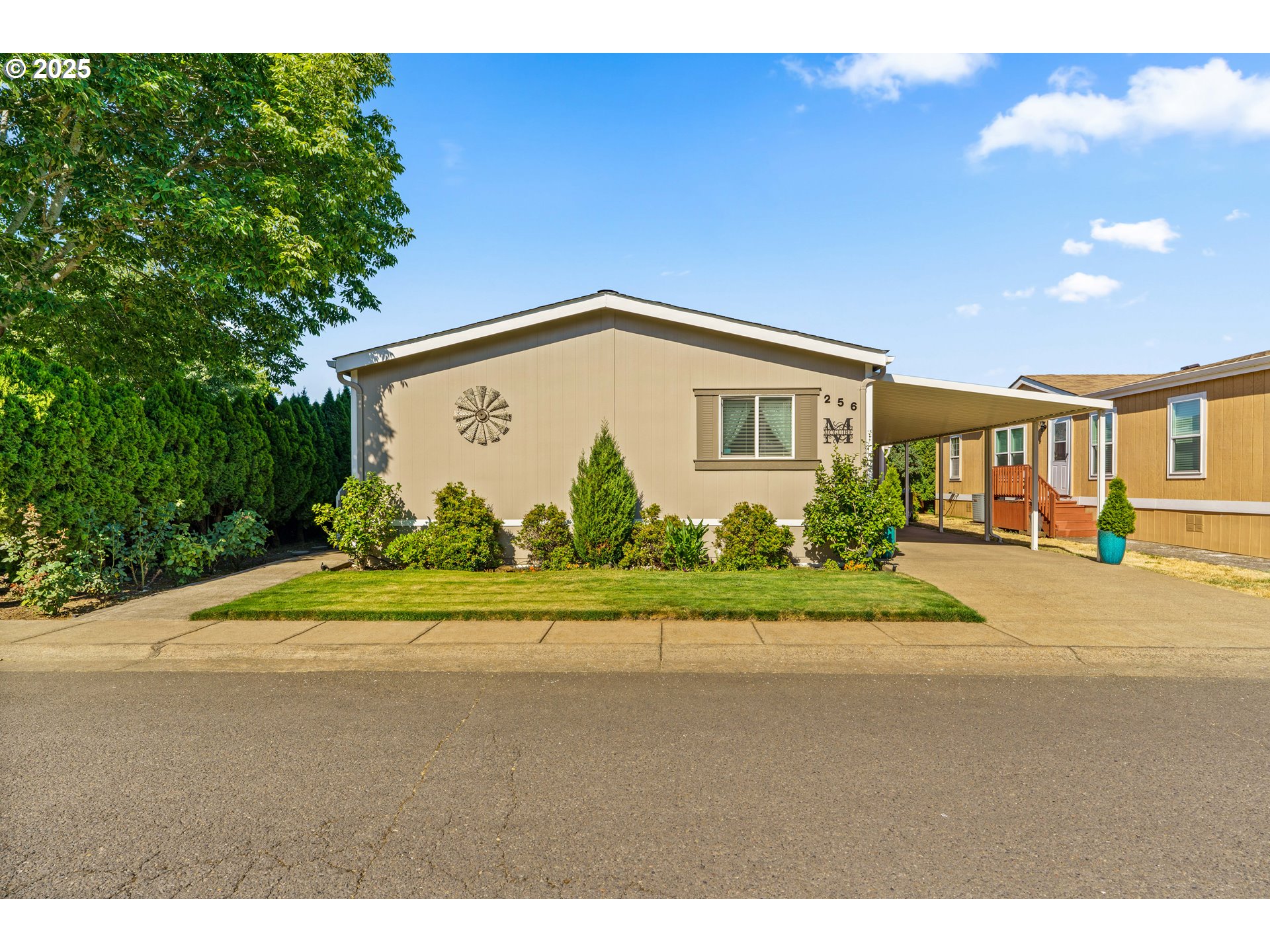 1699 N TERRY ST 256