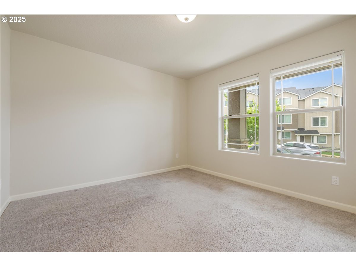 Portland, Oregon 97229, United States, 3 Bedrooms Bedrooms, ,4 BathroomsBathrooms,Residential,Active,131955