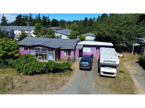 1616 Lund AVE Coos Bay OR 97420