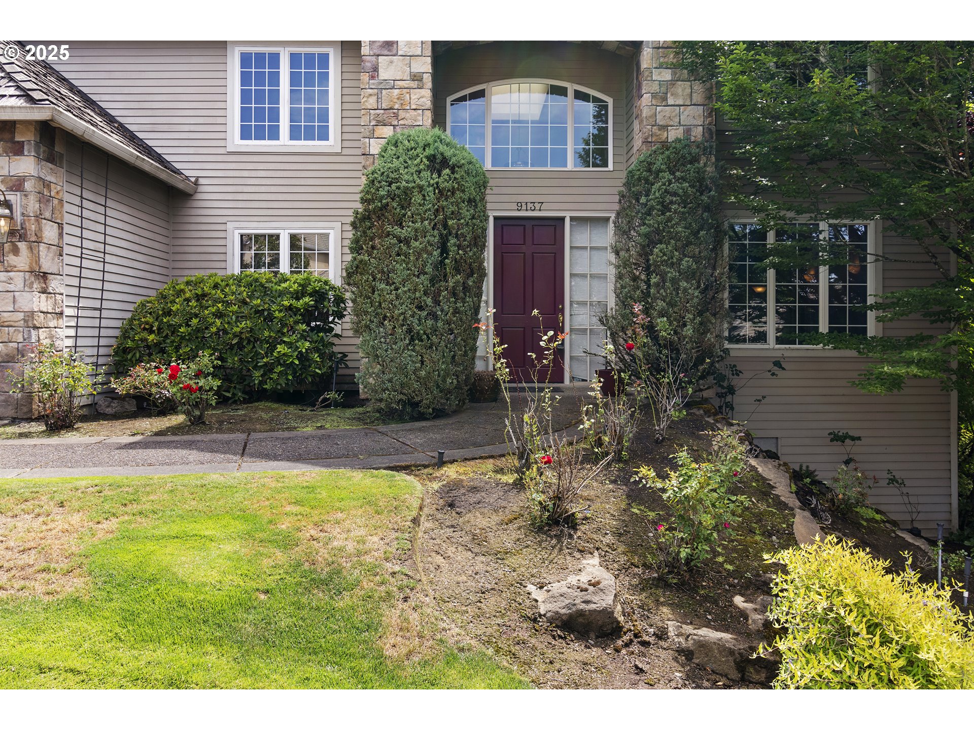 9137 NW MCKENNA DR