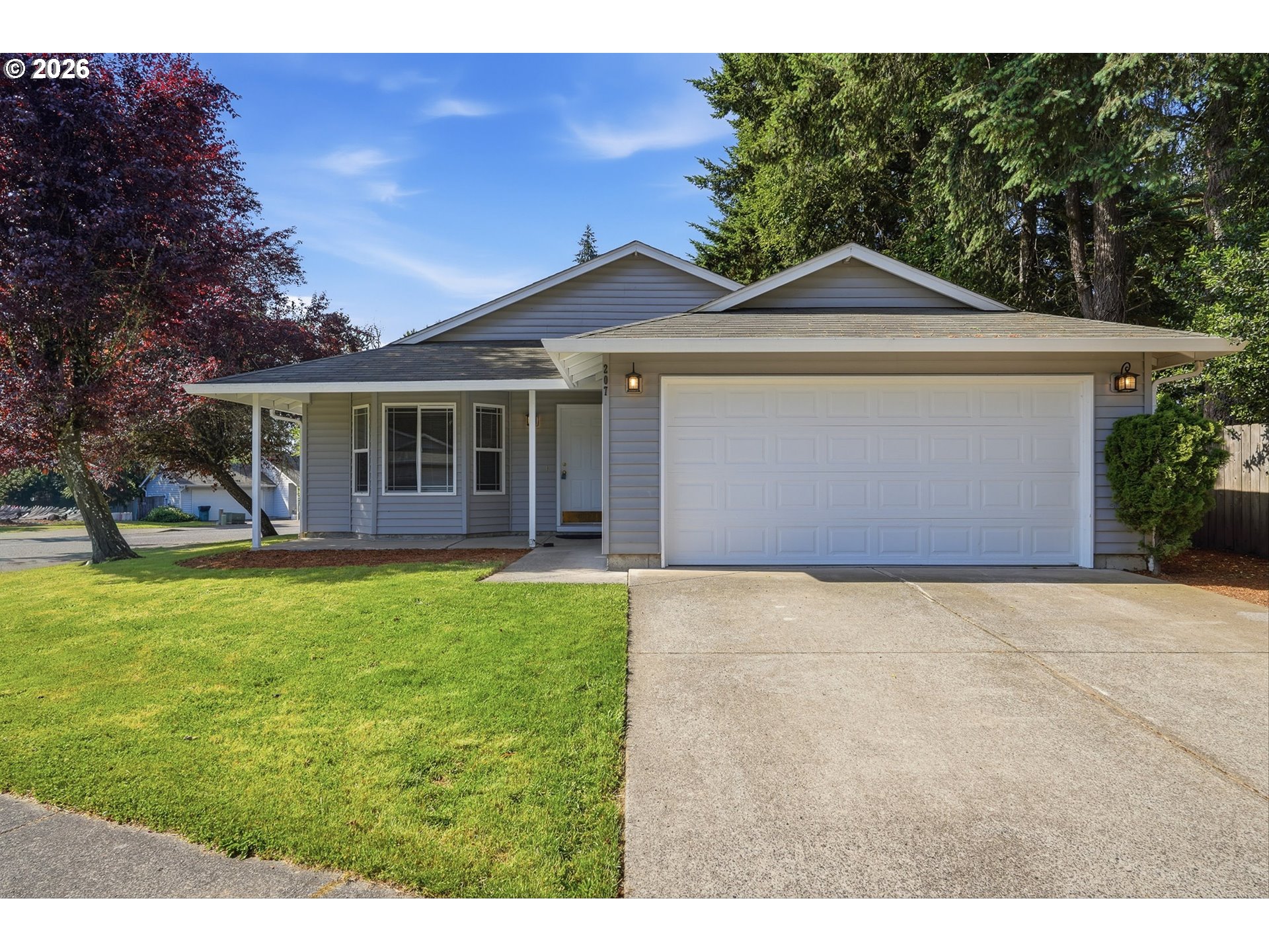 207 SE 11th CIR