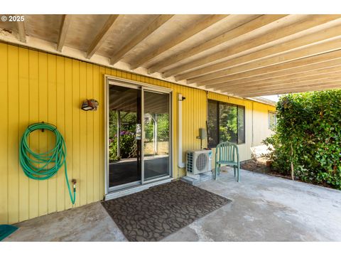 Tiny photo for 47711 Commercial St, Oakridge, OR 97463 (MLS # 506357384)