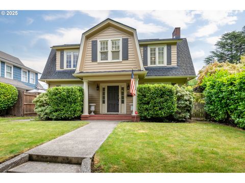 1702 24th AVE Longview WA 98632