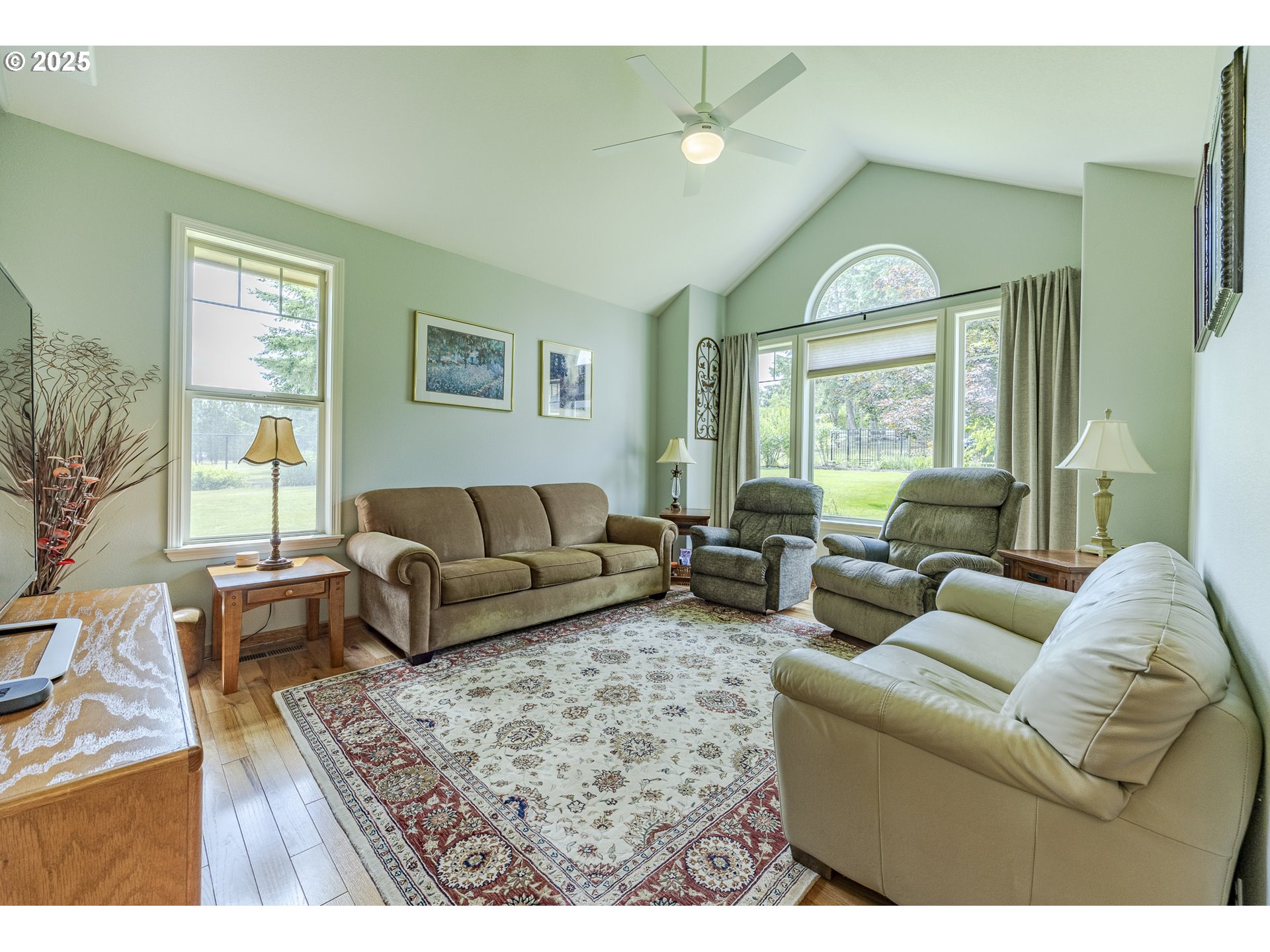 31097 CAMAS SWALE RD