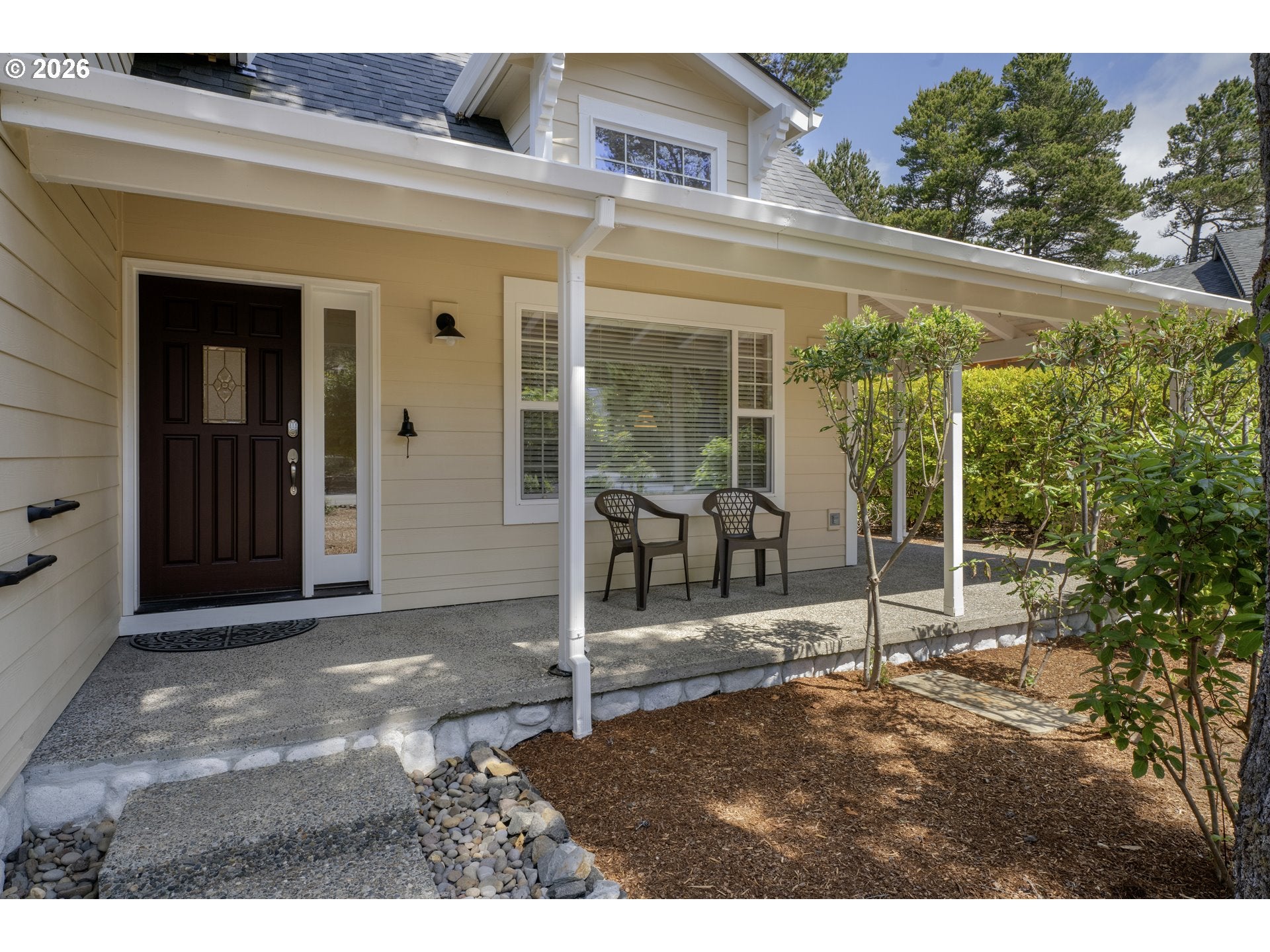 1009 ROYAL SAINT GEORGE DR