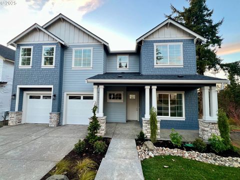 22990 Bland CIR West Linn OR 97068