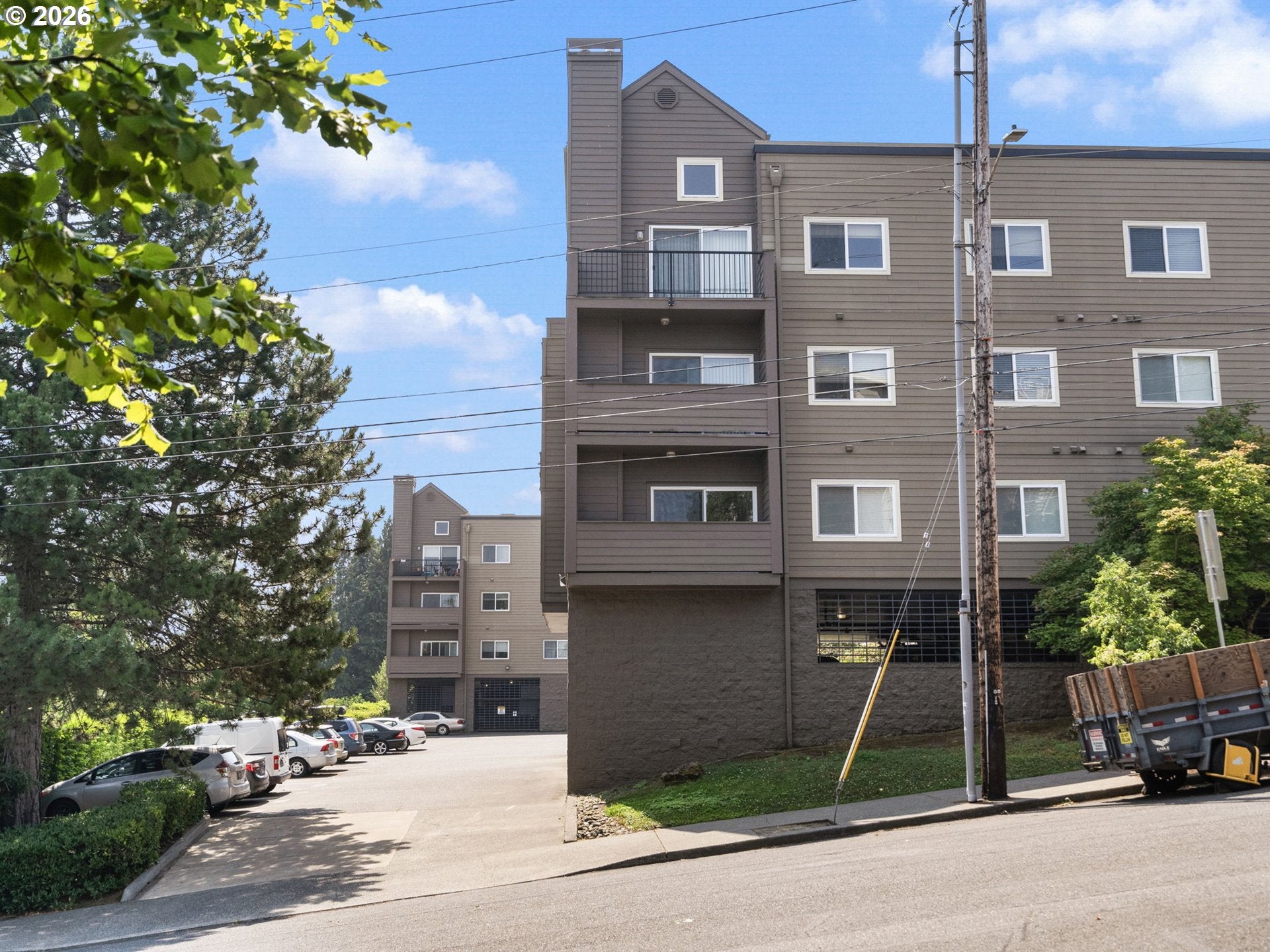 4320 S CORBETT AVE 114