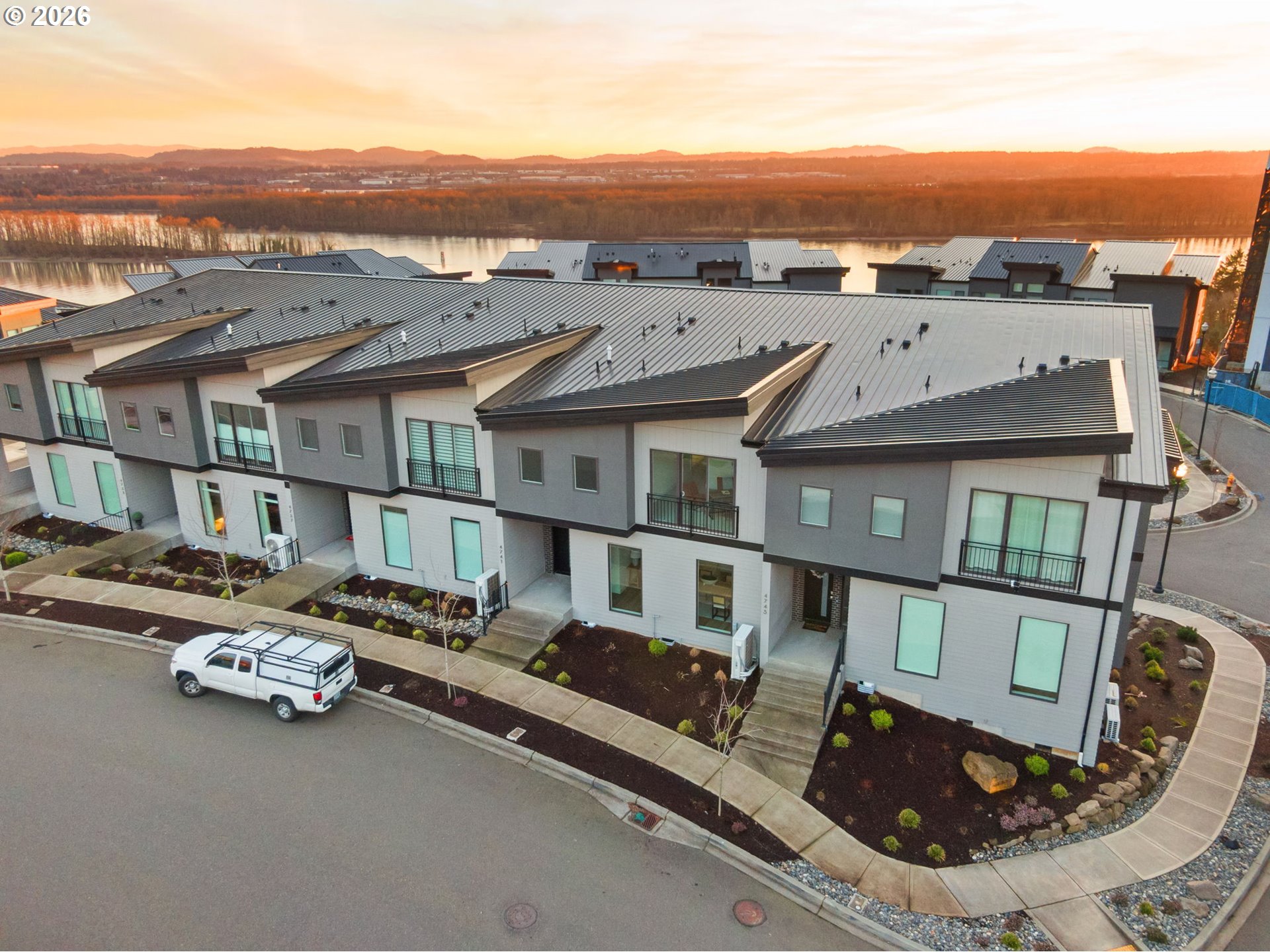 4741 SE ASCENSION DR