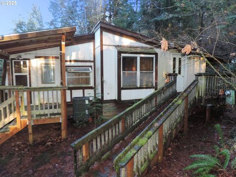 A home in Hood River