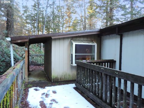 A home in Hood River