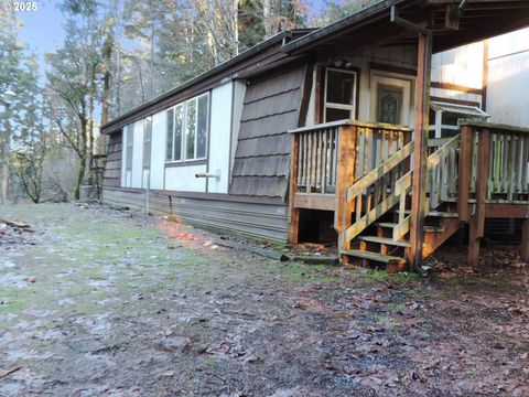 A home in Hood River