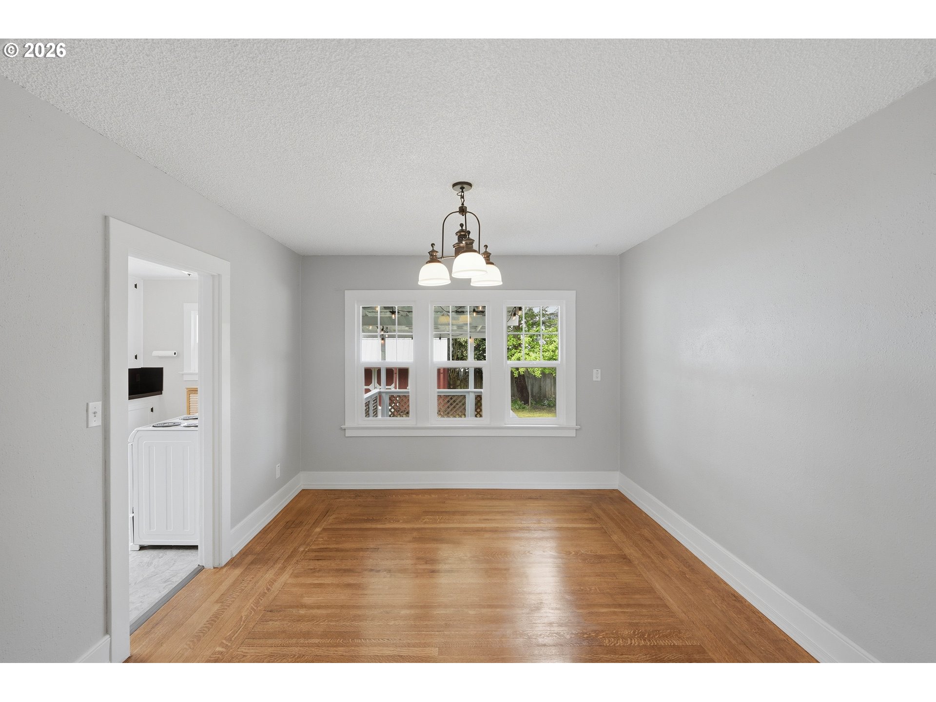 383 N FOLSOM ST