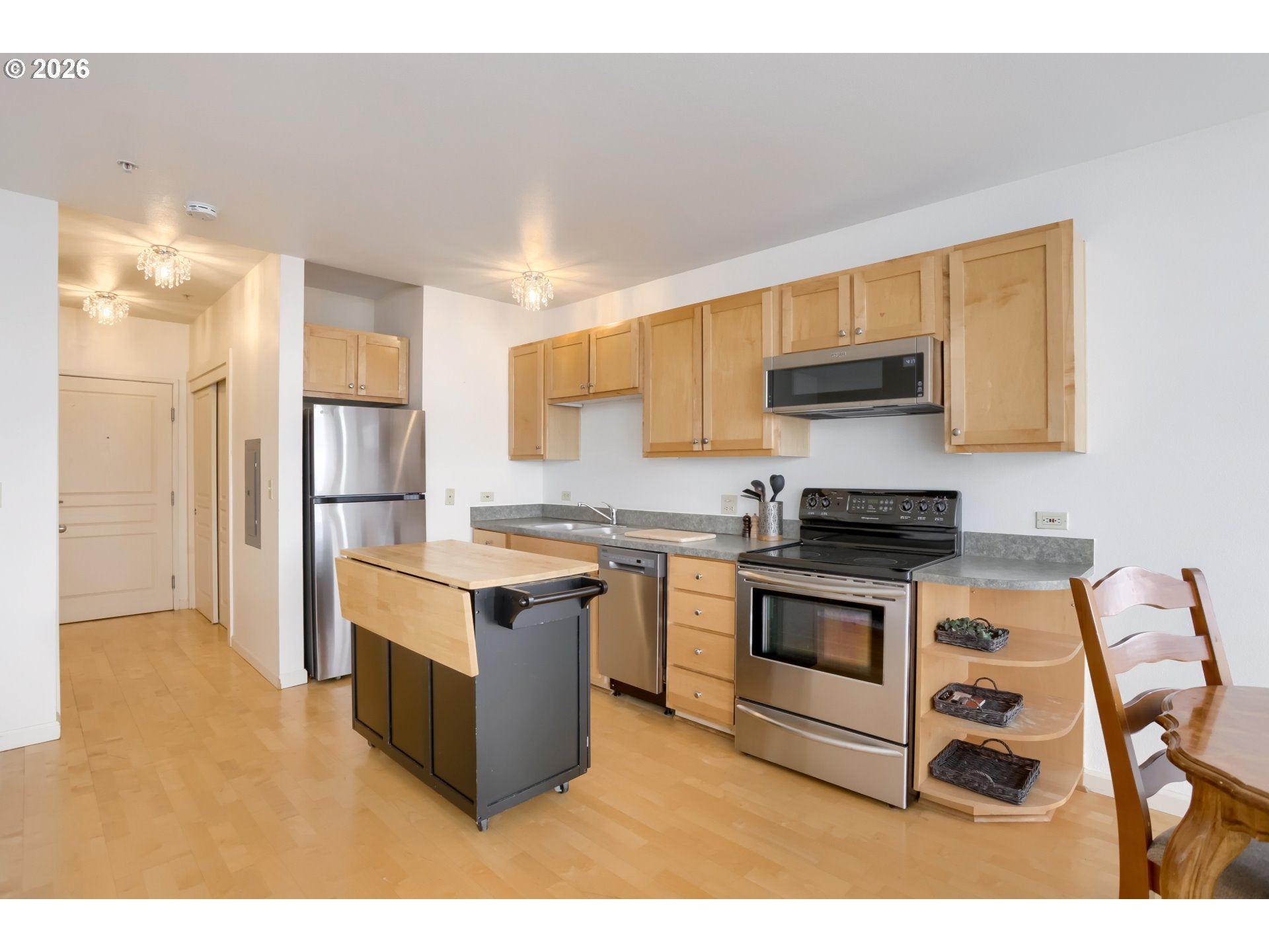 1134 SW JEFFERSON ST 204