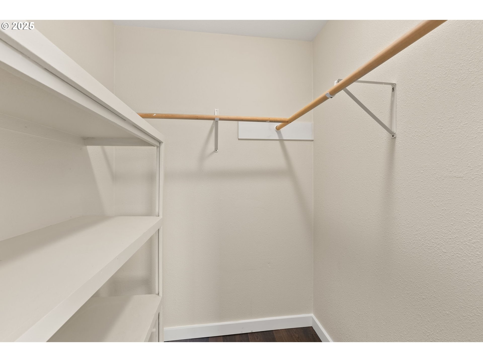 Centralia, Washington 98531, United States, 3 Bedrooms Bedrooms, ,1 BathroomBathrooms,Residential,Active,213297