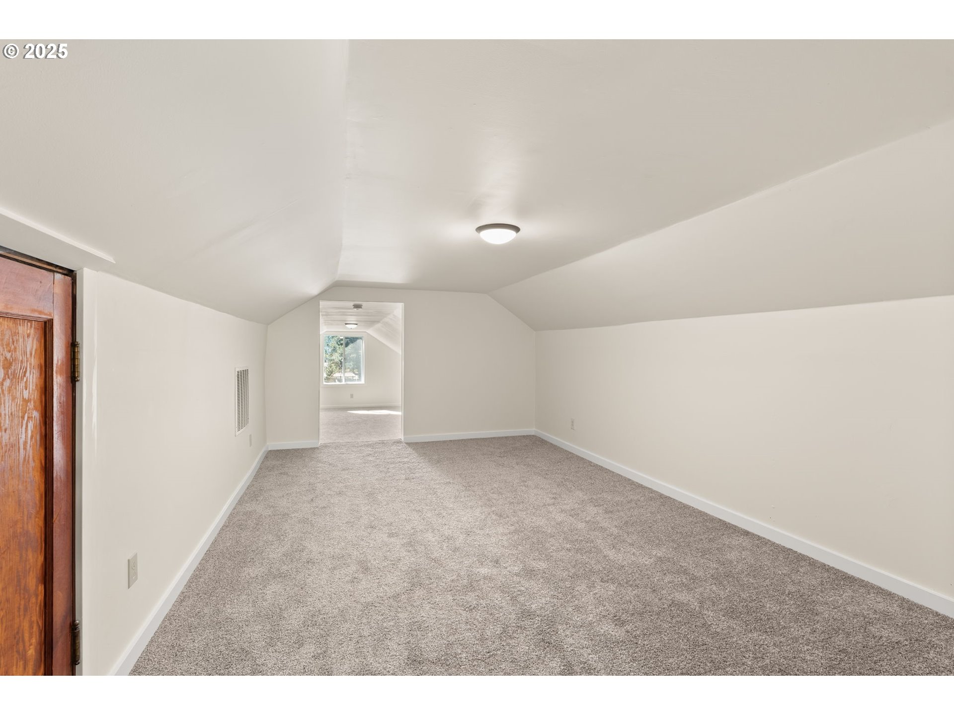 Centralia, Washington 98531, United States, 3 Bedrooms Bedrooms, ,1 BathroomBathrooms,Residential,Active,213297