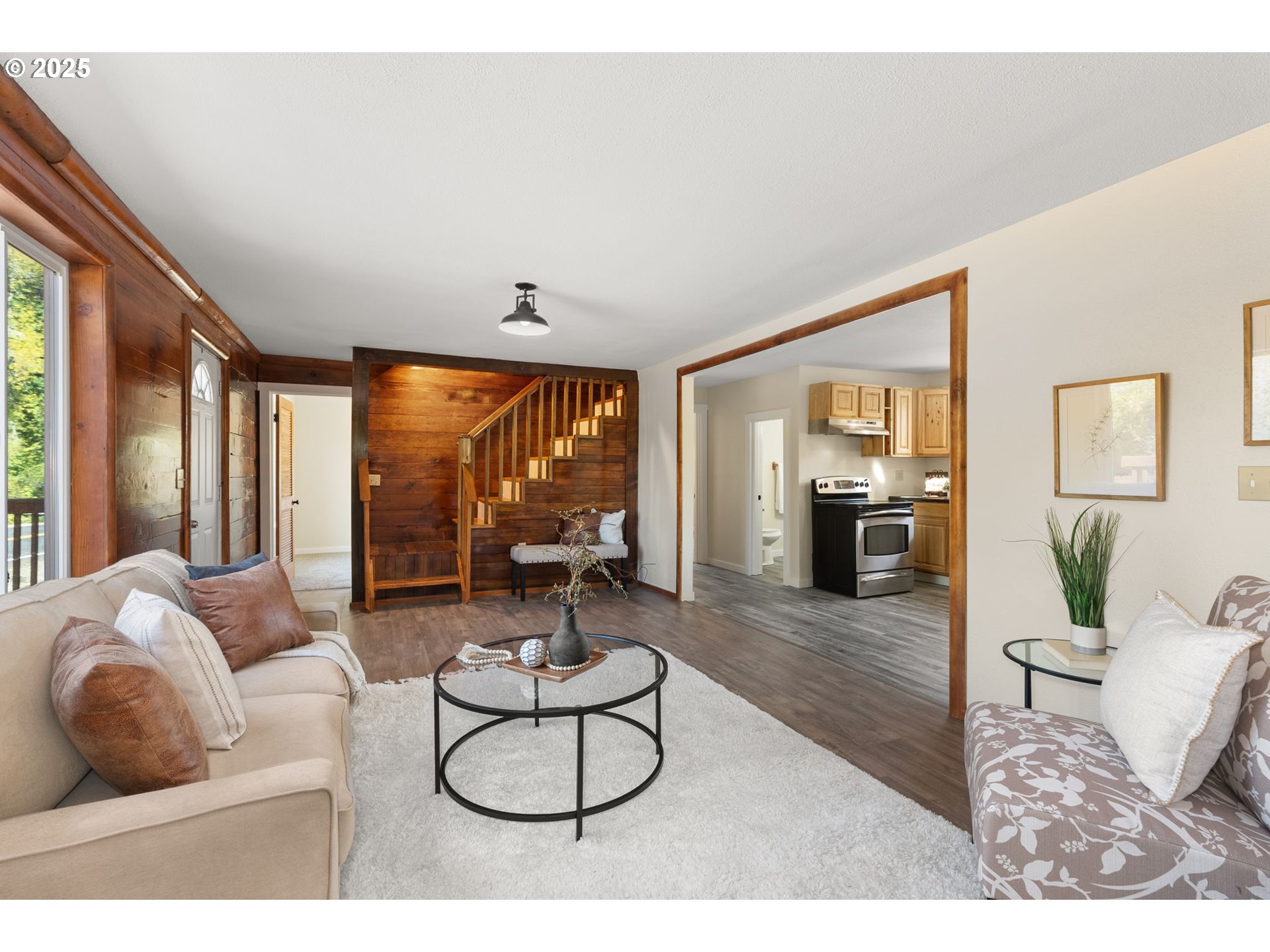 Centralia, Washington 98531, United States, 3 Bedrooms Bedrooms, ,1 BathroomBathrooms,Residential,Active,213297