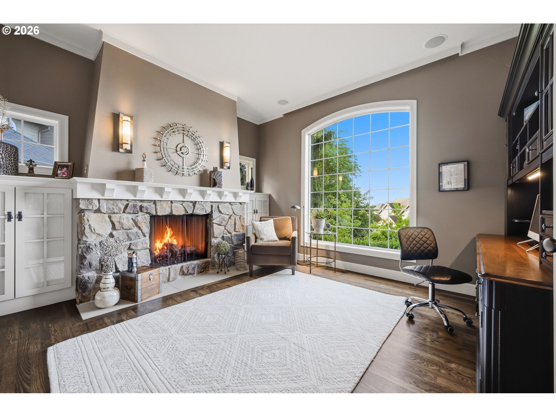 1022 NW FERNRIDGE CT