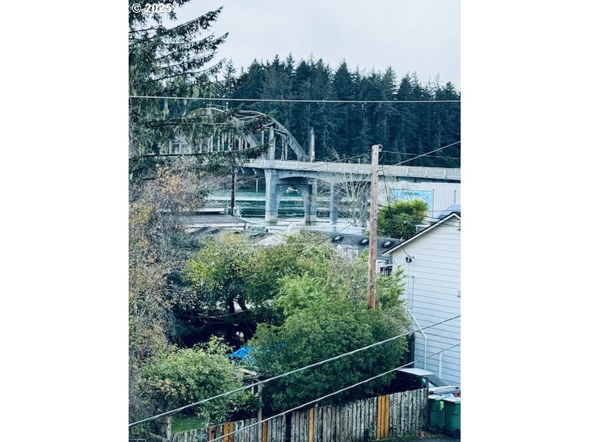 Florence, Oregon 97439, United States, 2 Bedrooms Bedrooms, ,2 BathroomsBathrooms,Residential,Active,251864