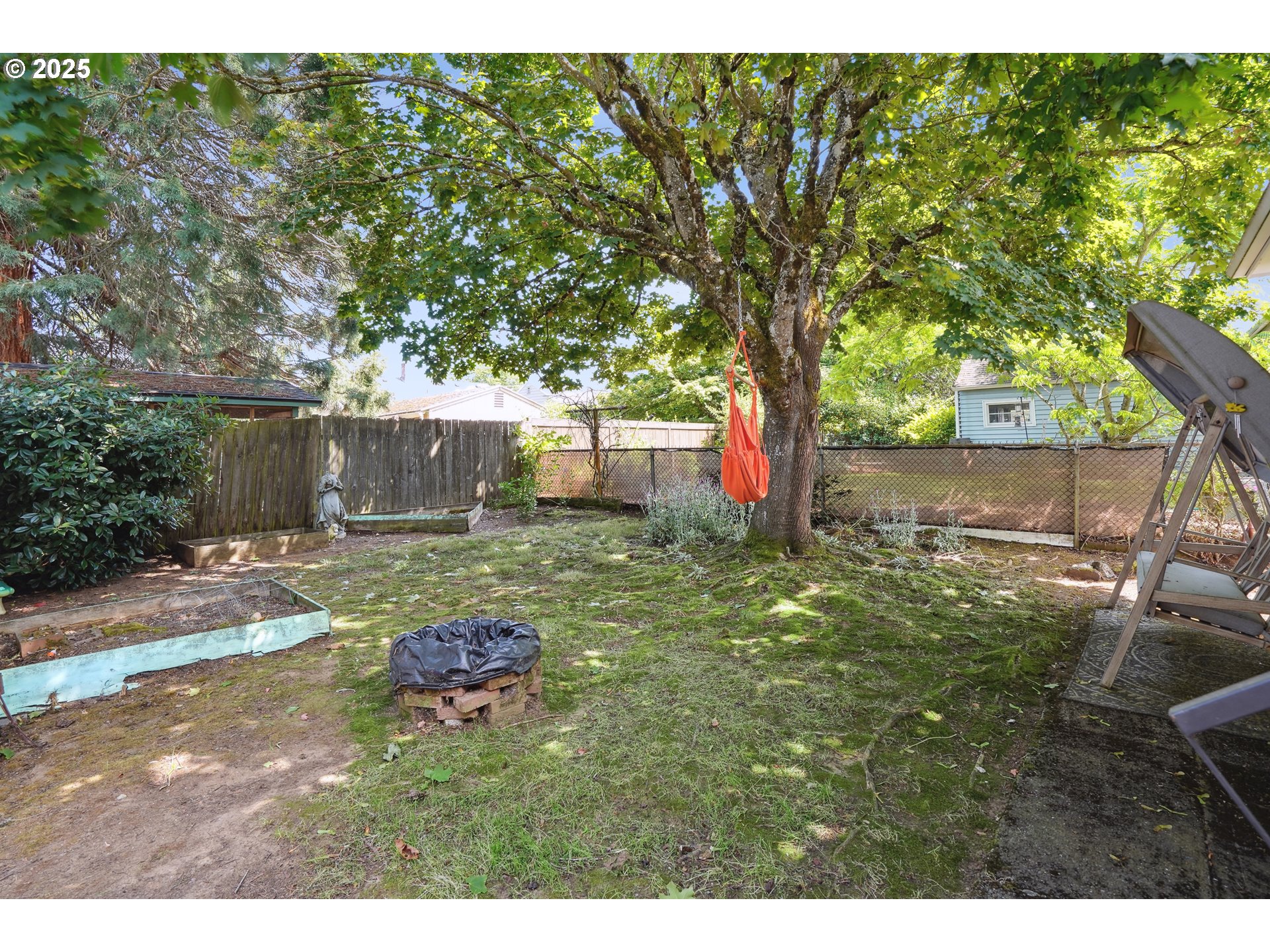 1304/1306 NE 79TH AVE