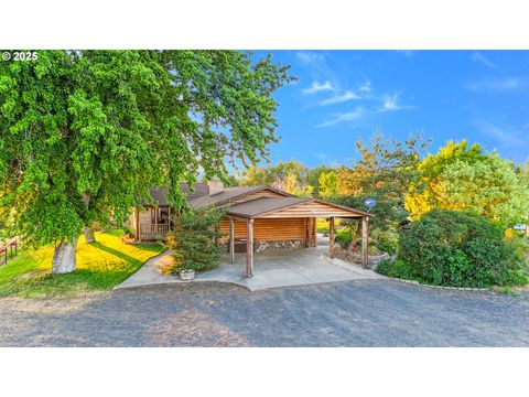 73594 DAVIS LN Pendleton OR 97801