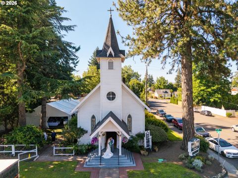 508 NW 3RD AVE Canby OR 97013