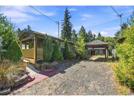64608 E BAY RD, NORTH BEND, OR 97459 - Image d7b587f3b8b324e1fe4128ba0cbbfc0e/2510795110