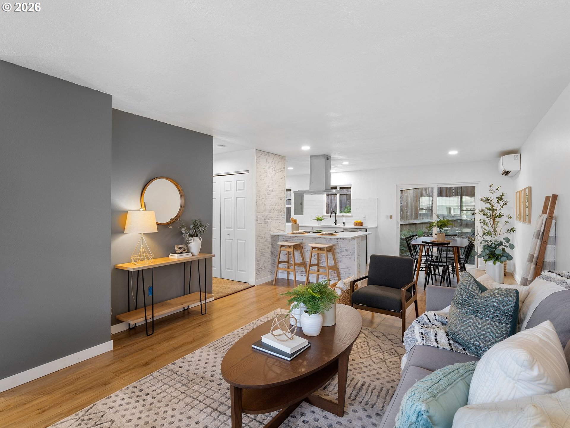 2683 SW SPRING GARDEN ST