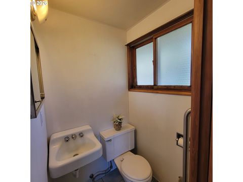 Tiny photo for 47858 W 1st St, Oakridge, OR 97463 (MLS # 649872621)