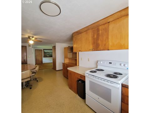 Tiny photo for 47858 W 1st St, Oakridge, OR 97463 (MLS # 649872621)