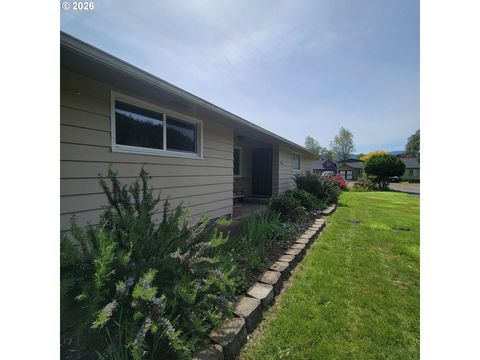 Tiny photo for 47858 W 1st St, Oakridge, OR 97463 (MLS # 649872621)