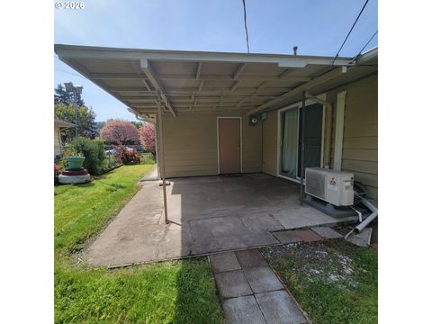 Tiny photo for 47858 W 1st St, Oakridge, OR 97463 (MLS # 649872621)