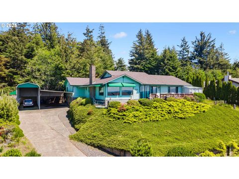 705 PREFONTAINE DR Coos Bay OR 97420