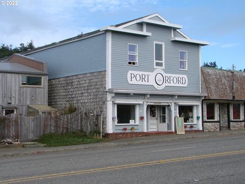 Photo of 246 6th St, Port Orford, OR 97465 (MLS # 274550762)