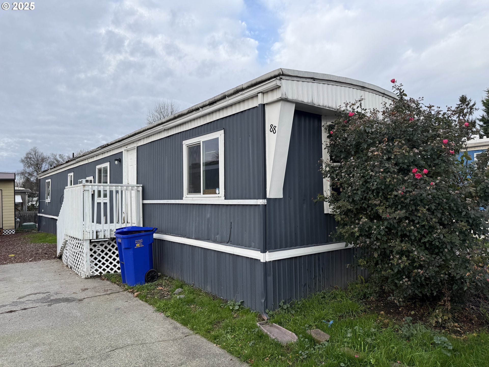 9000 NE M L KING BLVD 88