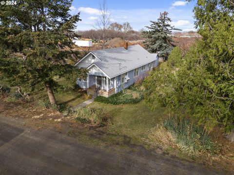 A home in Milton Freewater