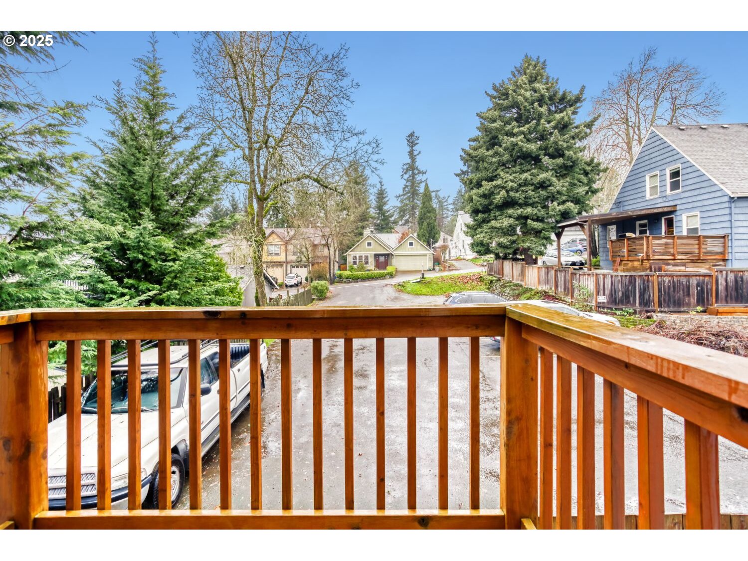 3925 SW MULTNOMAH BLVD 206