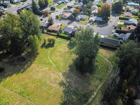 SE 1ST ST Gresham OR 97080