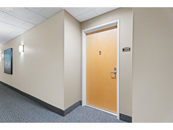 400 W 8TH ST 309