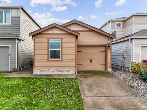 902 S VIEW DR Molalla OR 97038