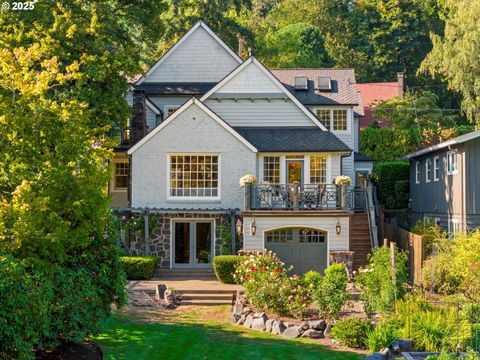 4368 LAKEVIEW BLVD Lake Oswego OR 97035