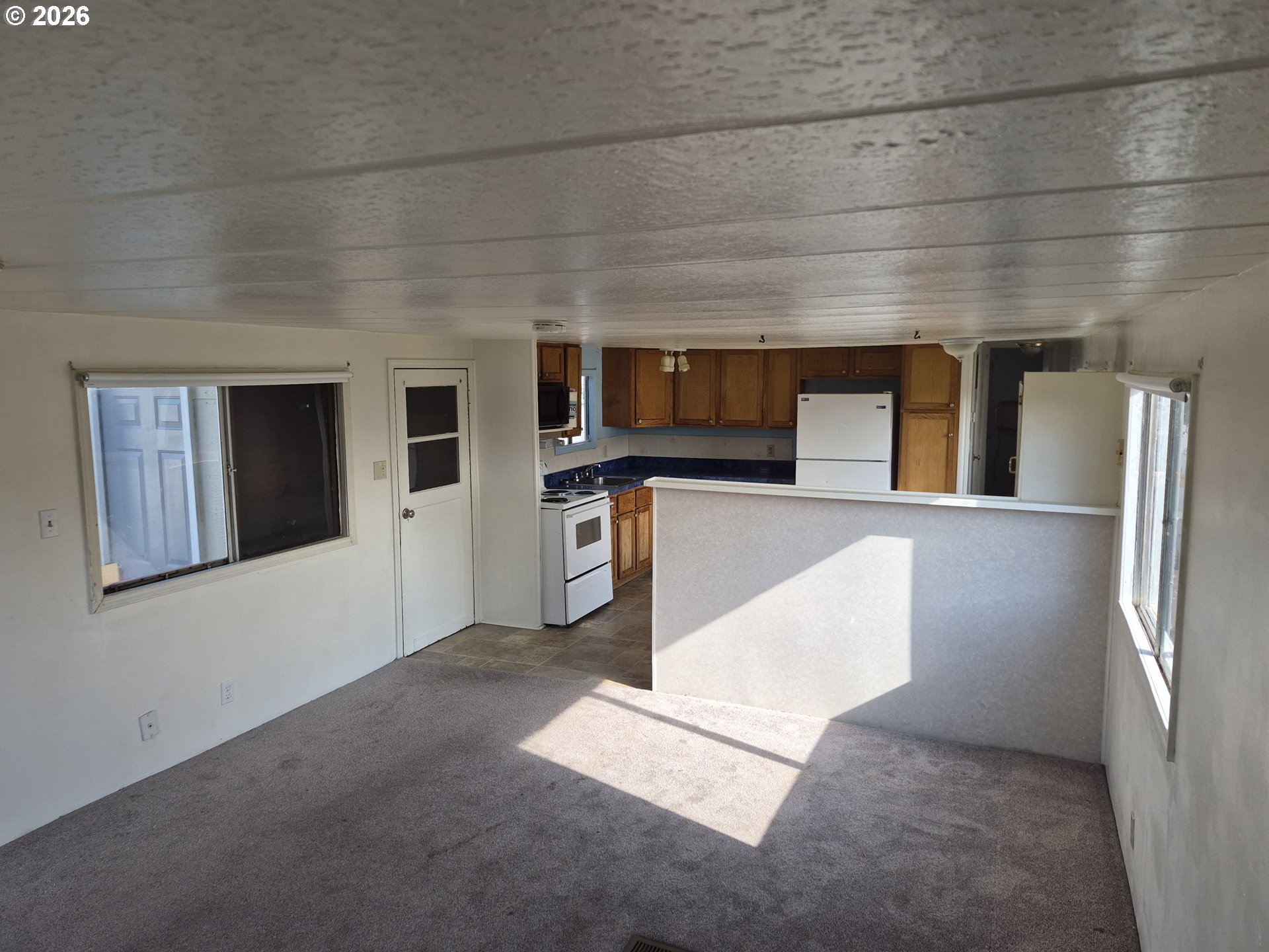 581 NE Alameda AVE 56