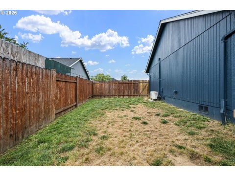 Tiny photo for 1055 Ash Grove Loop, Creswell, OR 97426 (MLS # 545836223)