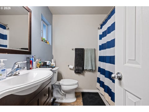 Tiny photo for 1055 Ash Grove Loop, Creswell, OR 97426 (MLS # 545836223)