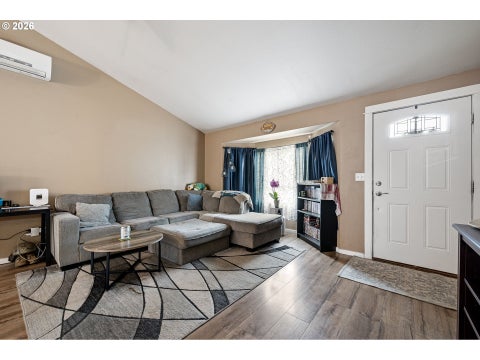 Tiny photo for 1055 Ash Grove Loop, Creswell, OR 97426 (MLS # 545836223)