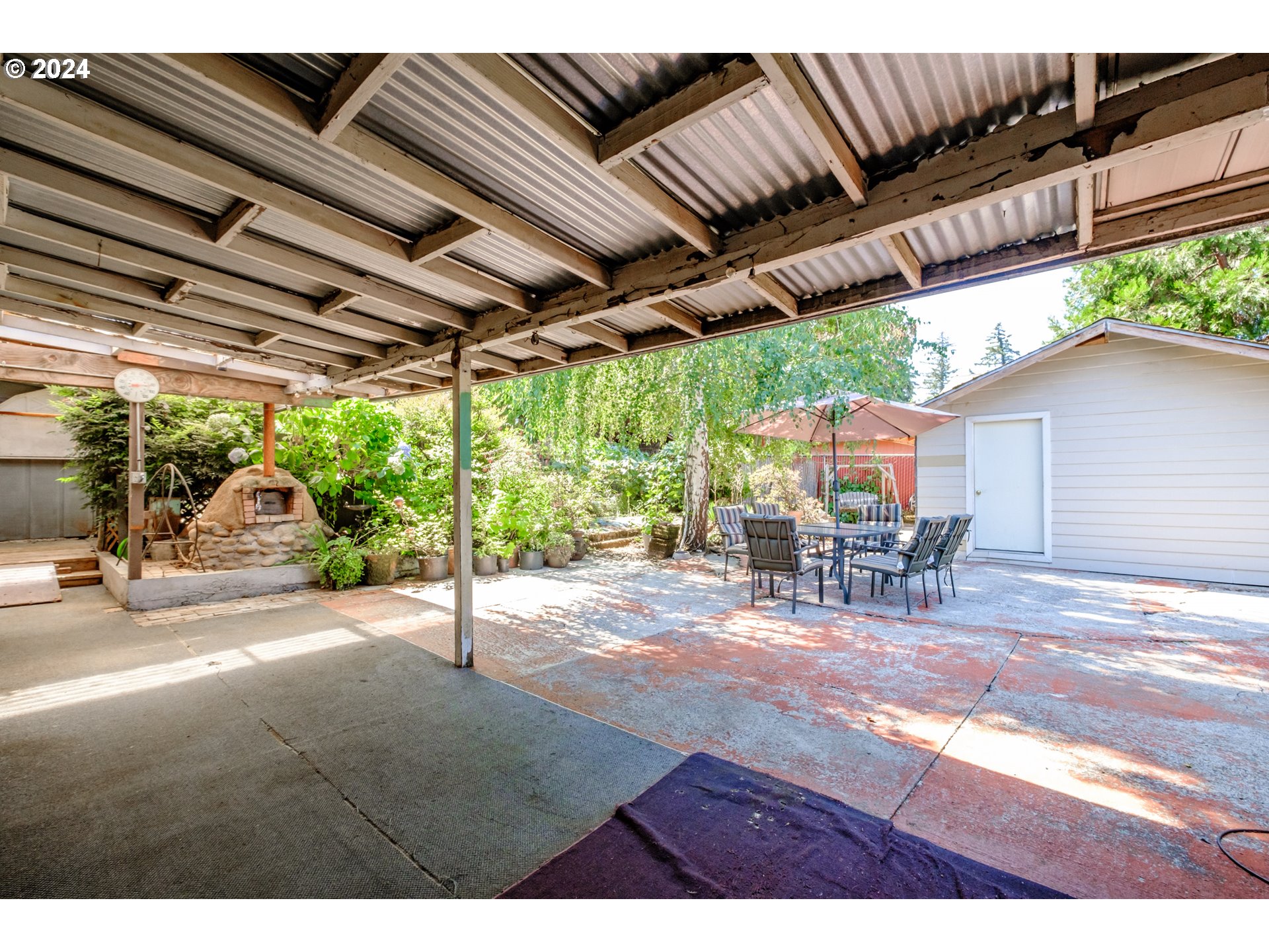 Portland, Oregon 97236, United States, 3 Bedrooms Bedrooms, ,2 BathroomsBathrooms,Residential,Active,52002