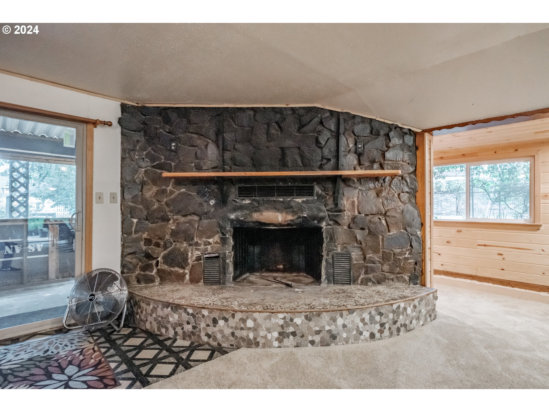 Portland, Oregon 97236, United States, 3 Bedrooms Bedrooms, ,2 BathroomsBathrooms,Residential,Active,52002