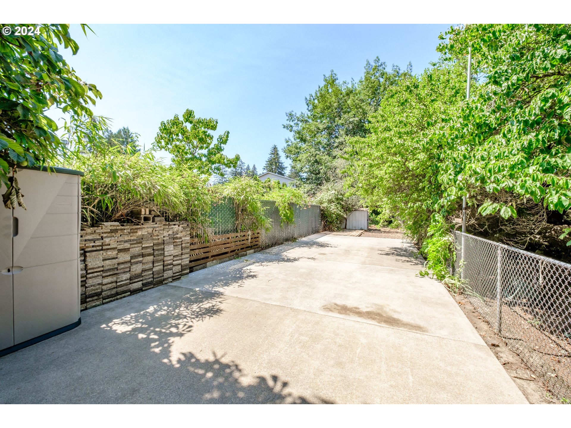 Portland, Oregon 97236, United States, 3 Bedrooms Bedrooms, ,2 BathroomsBathrooms,Residential,Active,52002